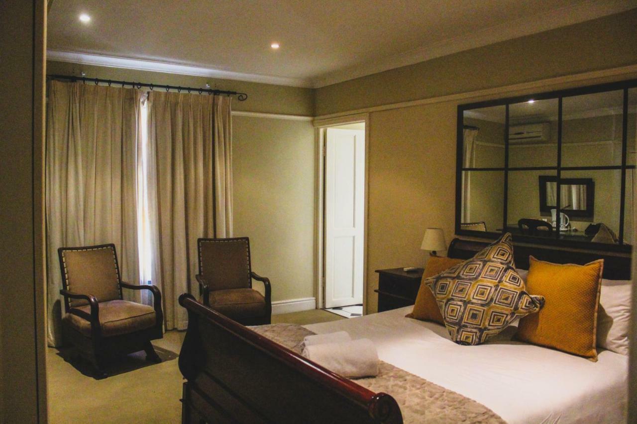 Pontac Manor Hotel & Restaurant Парл Екстериор снимка